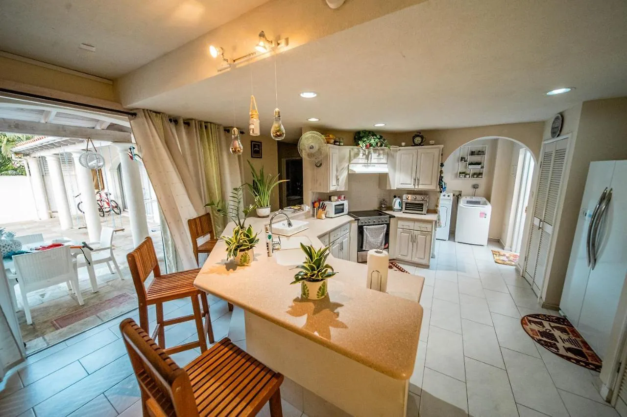 Sweet Home Grenada Caribbean Lance aux Epines